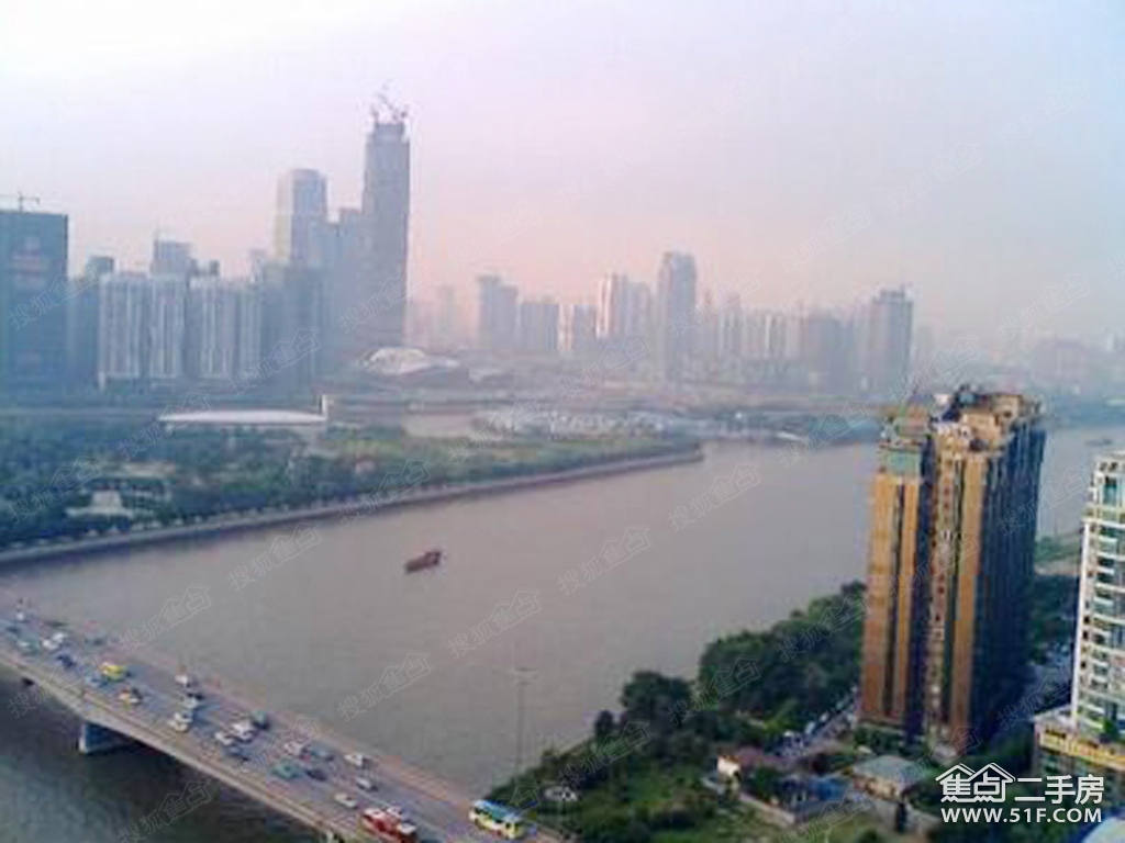 【江畔华庭】商业地产商将与品牌零售商擦出"火花"