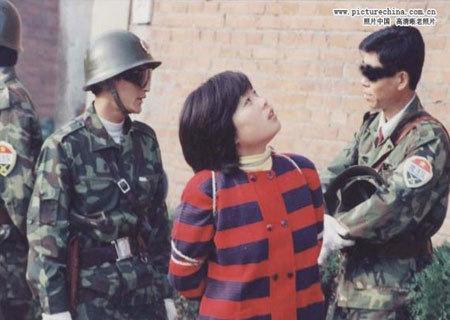 内容提要:与陶静同时被枪决的冯翠琼,也是云南人,也是21岁,也是因为