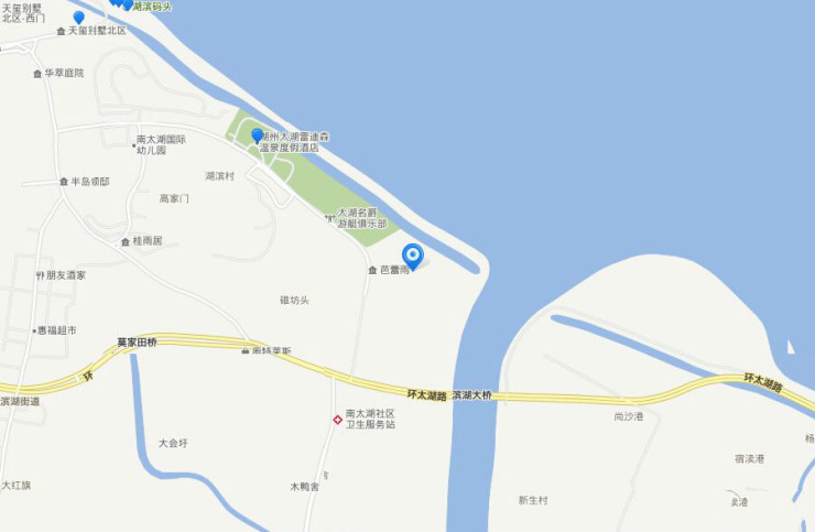 北接太湖,东连长兜港,西接梅洲路,南临滨湖大道