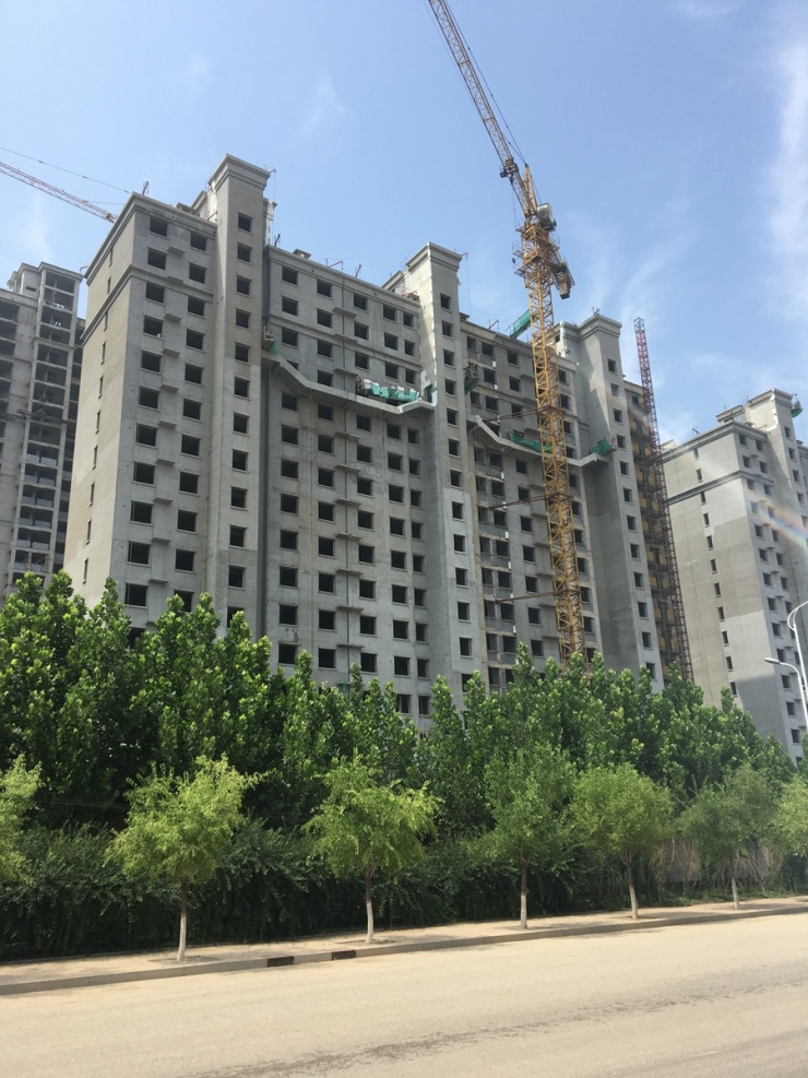 搜狐小编踩盘丨宏宇臻园最新工程进度播报 一砖一瓦之间力鉴精工