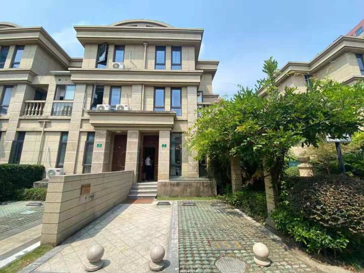 上海嘉隆国际联排别墅开发商直售总价500万起
