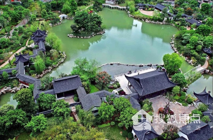 苏派建筑是江浙一带的建筑风格,是南北方建筑风格的集大成者,园林式