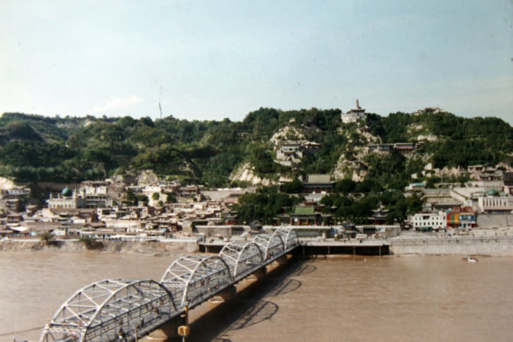 兰州历史老照片(80年代的中山路)兰州历史老照片(31路长辫子电车)兰州