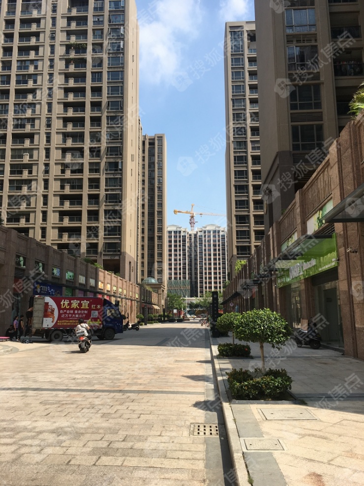 充耀盛荟剩少量110-160平现房及50-110平商铺在售