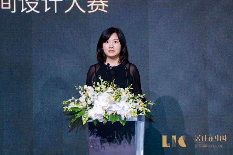 碧桂园集团品牌营销中心品牌管理部总经理郑岚上台致辞