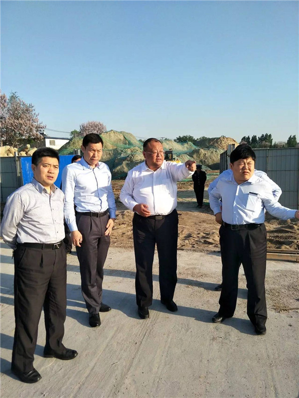 党组成员,市政府国资委党委书记王忠想,菏泽市住建局局长吴修印,副
