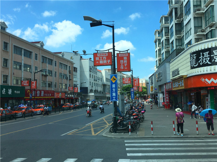 2012年下决心在惠南买了房,那个时候惠南镇在整个南汇地区还算是比较