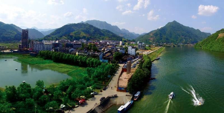 丝路之源,金蚕之乡 石泉已成为汉江最具魅力的生态文化旅游区