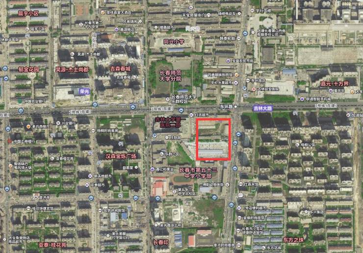 西至长春市二道区医疗用地,北至规划公园路 土地面积:17271平方米