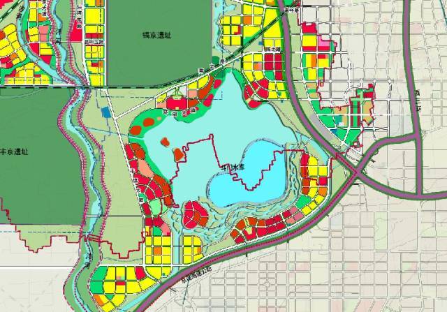 在新轴线的南段,昆明池水面正式在规划图里确定大小为15600亩,周边