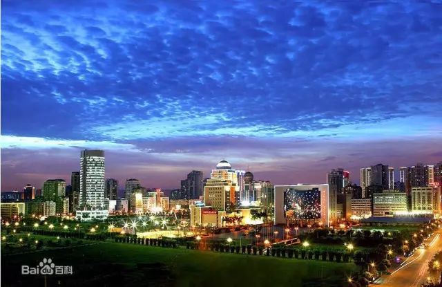龙湖区地处汕头市的中心城区,是汕头经济特区的发祥地,著名的侨乡.