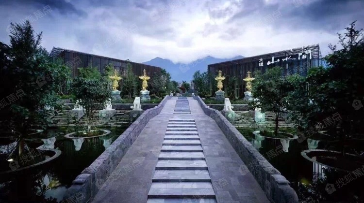 大理古城溪边间地点别墅降价出售,好房好房别墅嘉德山水嘉兴图片