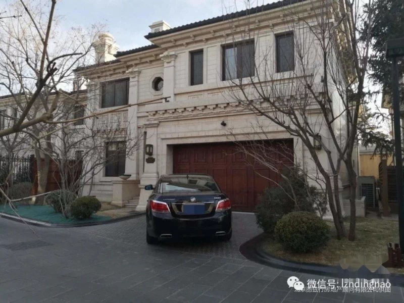 颐和园旁,千平独栋别墅,私家电梯,泳池,客厅7米.