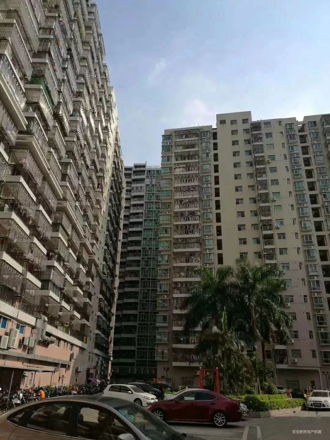 石岩双地铁口物业 恒富花园刚需三房 业主资金周转 低 价转让