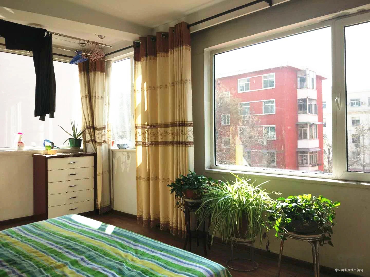 后小河小学学区房 大红本空户 精装框架浇筑电梯房 可贷款落户