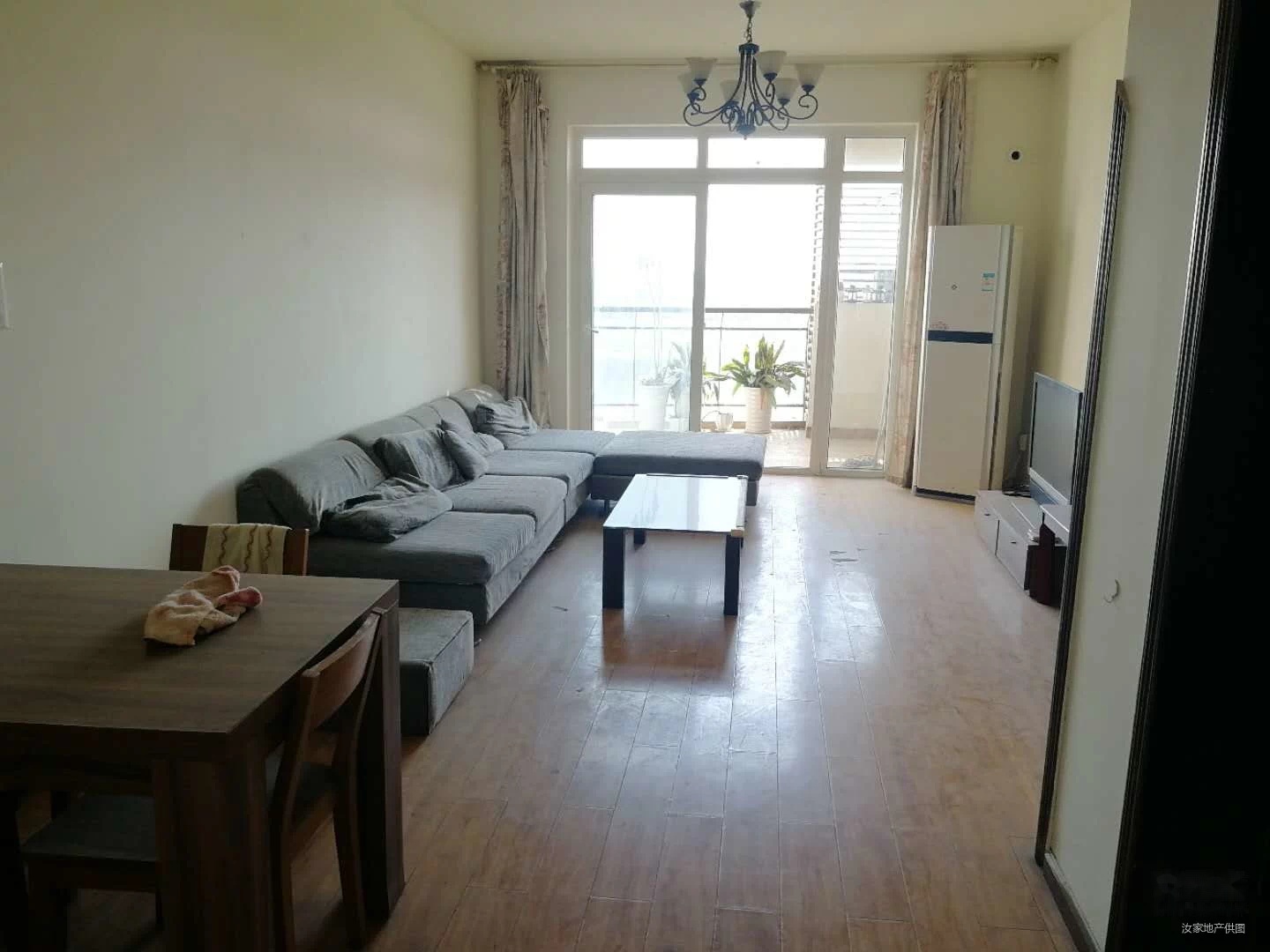 蓝光凯丽豪景 精装电梯套三 送三个阳台 读石笋街小学