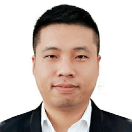 A 闫旭亮 绿地·新里城