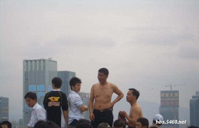 图片:汗颜!中国游客素质全球排名倒数第三!