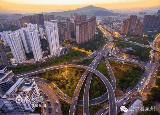 條鳳池路將晉江市區,石獅,鯉城,南安,開發區無縫串聯; 板塊內含池店南