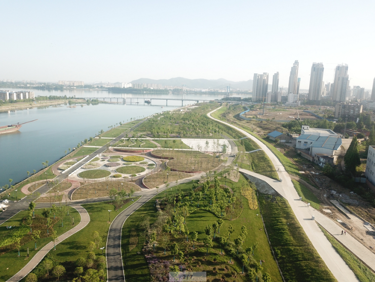 江滩公园即将开放邂逅家门口的诗和远方