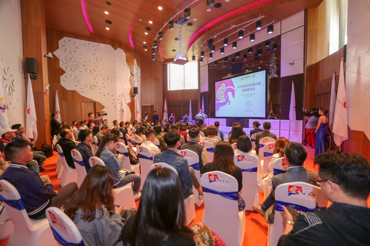 多项之最培育人才 中国铁建马术青训营隆重发