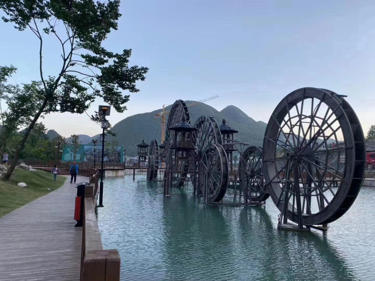 花硒谷康养小镇——有电梯吗?总高几层?什么时候交房?