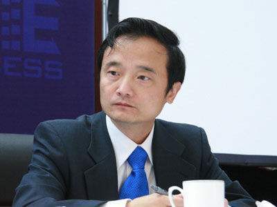 潘建成:推动高质量发展深化改革开拓创新是着力点