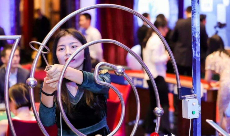 包括冒险岛,双人枪战,欢乐打地鼠 ,炫彩酷跑,史努比弹珠,火线冲击等