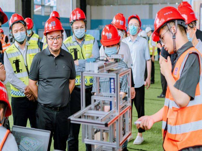 亿博电竞 亿博官网中海地产安全与环保-超高层智能建造现场观摩会顺利举行(图5)