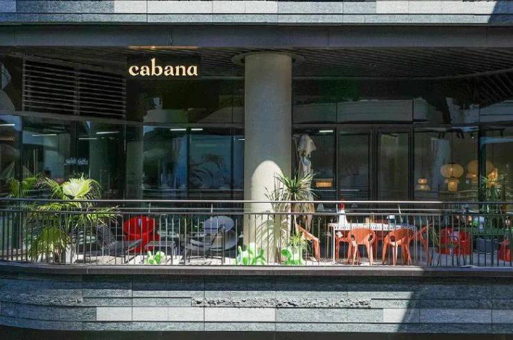 优梵艺术停业解散、网红家具店“Cabana”遭投诉…高端家居市场需求受限?