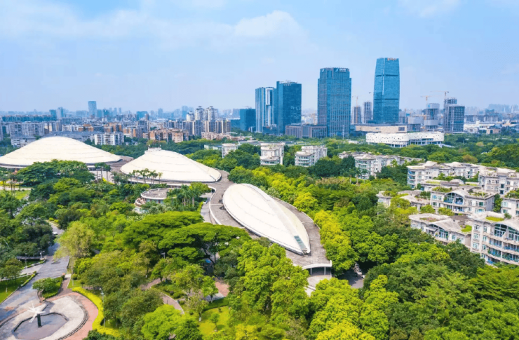 白云再献世界一座国际化山湖会客厅龙湖益云岭南1号荣耀封顶(图7)