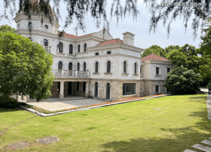 上海佘山月湖山庄售楼处电话——月湖山庄欢迎您——售楼中心_24小时