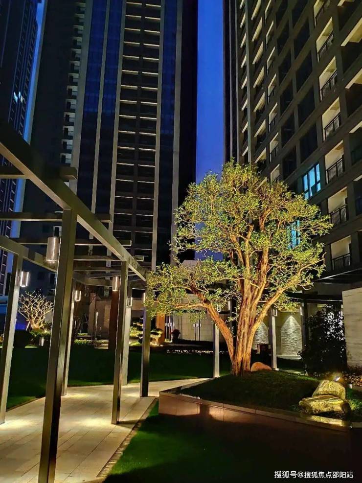 深圳【蓝郡公馆】售楼处电话→营销中心电话→楼盘详情→小区配套