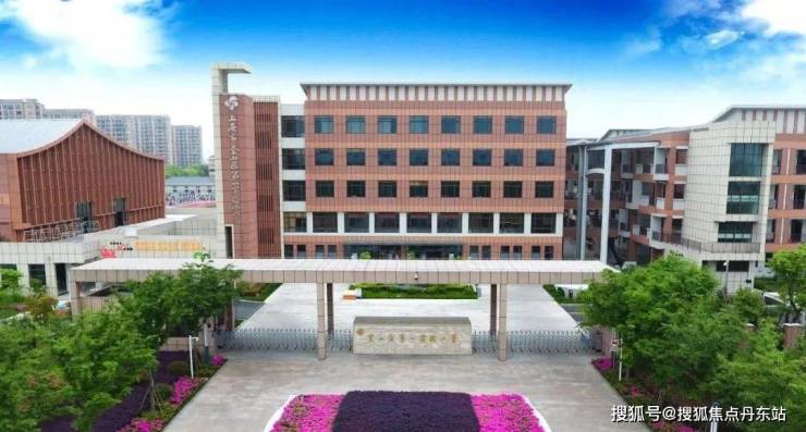 水尚华庭丨首页网站丨上海水尚华庭楼盘详情丨价格丨户型图丨容积率丨