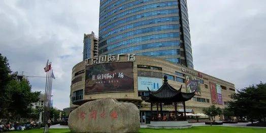 湘江华府湘江大厦首页网站丨上海长宁湘江华府售楼处电话价格户型配套