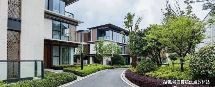 新区办公别墅苏州双拼别墅550万买企业总部苏州金融小镇环境户型房价