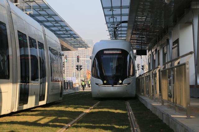 武汉市民可免费试乘光谷有轨电车t1t2