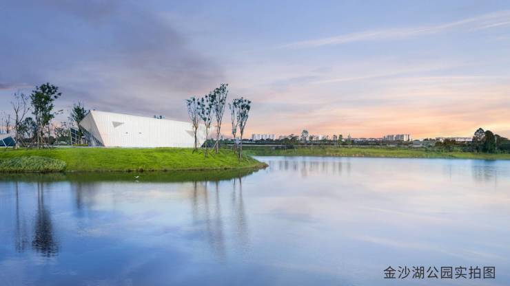 成都看房【爱情玺樾万璟】实景探访_踩盘报告_户型解析_售楼处电话