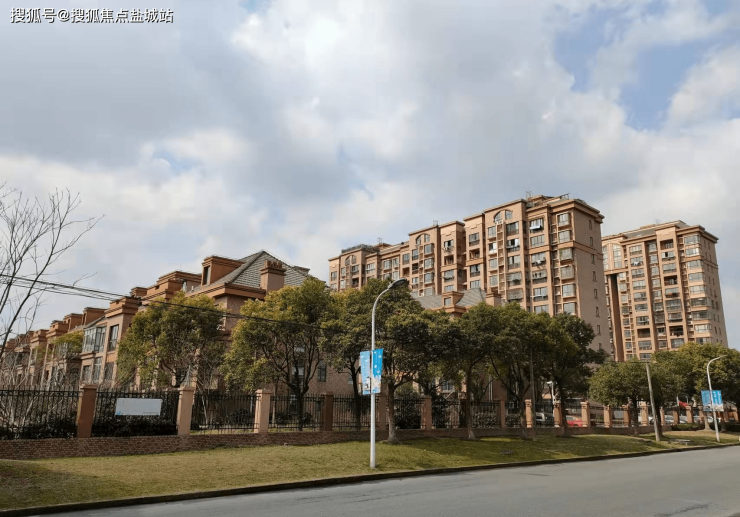 临港自贸区,海湾旅游区,镇政府旁的核心住宅区,毗邻海湾大学城,自带镇