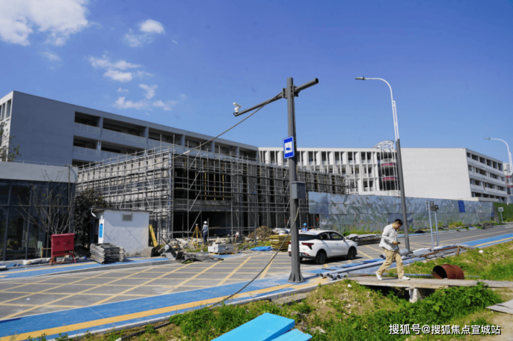 泊印澜庭首页售楼处电话:400-8558-334实拍图04南京大学苏州校区(西区