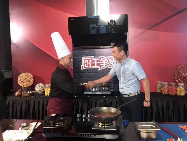 派德与《厨王争霸》的合作,让派德的知名度进一步扩