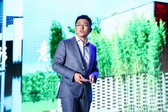 北京万科营销中心总经理孙然讲述"万科的别墅价值观".(万科供图)