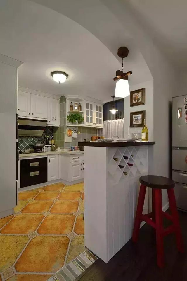 给家里打造一个格调满满的小吧台小户型也要有情调