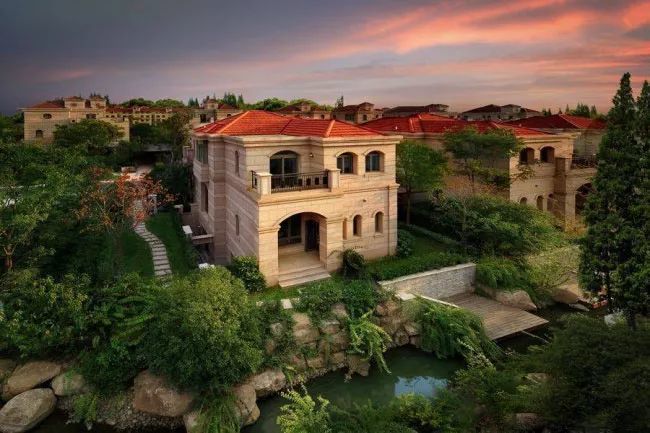 楼盘推荐|天际云墅——墅级复式,荣耀启幕!