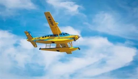 五指山至海棠湾高速公路项目开工△ 2018年内将开通高速客滚船3 环境