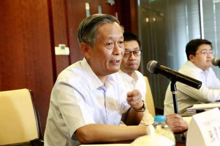 上海市房地产协会副会长胡克敏分析了近期租赁市场价格上涨较快的原因