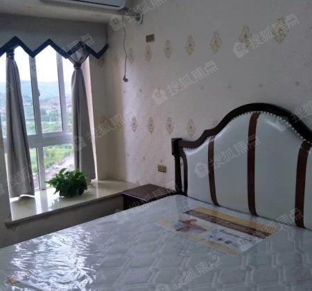 长寿桃花新城香堤澜湾全新精装三室,含家具,家电,拎包入住