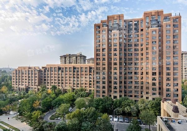 金地仰山二室一厅一卫